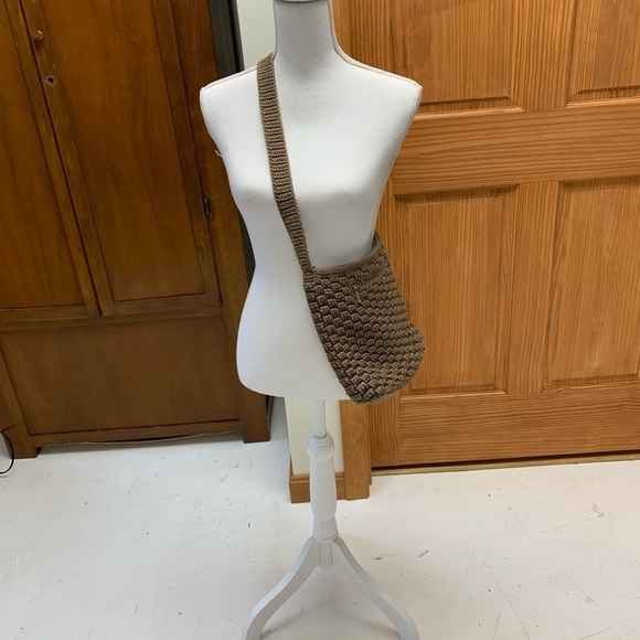 The Sak woven shoulder crossbody bag purse top zip taupe 12x10x3d - Picture 2 of 7